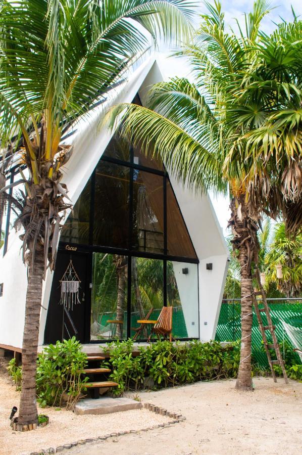 Xtambaa Cabins & Spa Only Adults El Cuyo Kültér fotó
